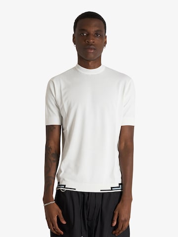 T-Shirt LOW BRAND en blanc : devant