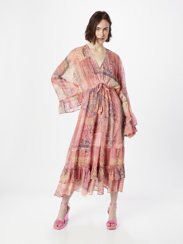 Robe River Island en rose : devant