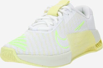 NIKE - Calzado deportivo 'Metcon 9' en blanco: frente