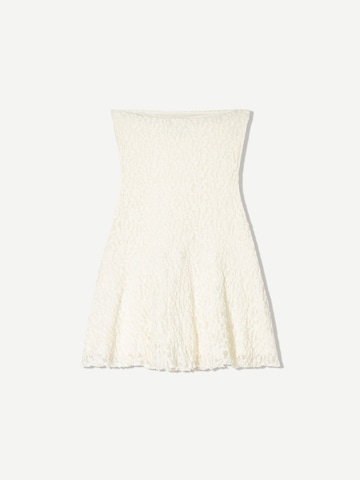 Bershka Рокля в бежово