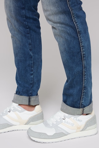 CAMP DAVID Sneakers in Grey: front