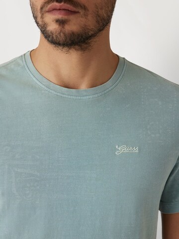 GUESS T-Shirt in Blau