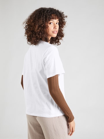 T-shirt 'BANDA' PIECES en blanc