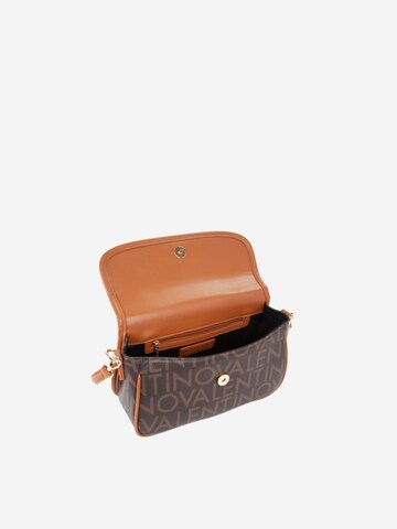 VALENTINO - Bolso de hombro en marrón