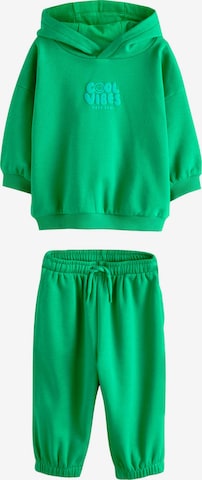 Next Set in Green: front