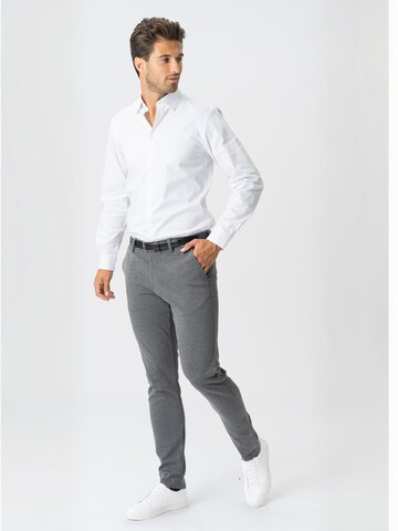 TEESHOPPEN Regular Trousers ' Performance ' in Grey: side