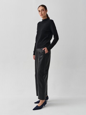 TATUUM Sweater 'NENKO' in Black