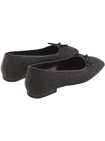 Ballerina con cinturino 'Fridah' di Limoya in nero