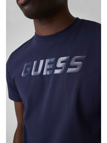 GUESS T-Shirt in Blau