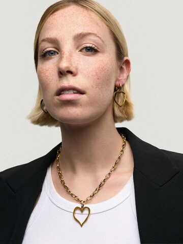 ØYRE Łańcuszek 'Chunky Heart' w kolorze złoty