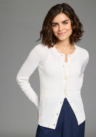 LAURA SCOTT Strickjacke in Weiß: Vorderseite