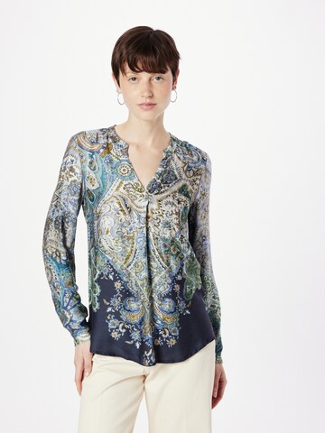 Emily Van Den Bergh - Blusa en azul: frente