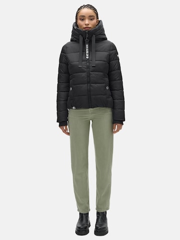 Veste d’hiver 'Amayaa-1' MARIKOO en noir
