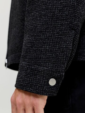 JACK & JONES Jacke in Grau