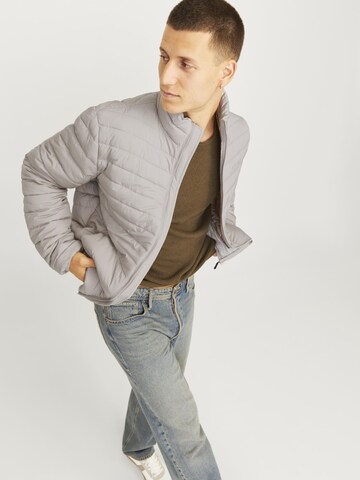 JACK & JONES - Chaqueta de entretiempo 'JJEstate' en beige