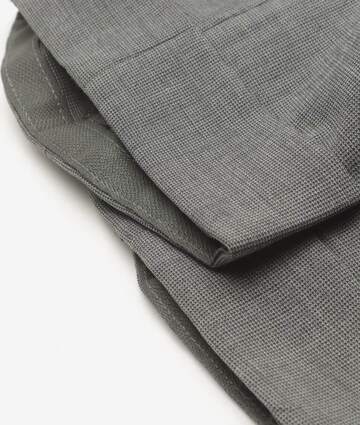 BOSS Suit in S in Grey