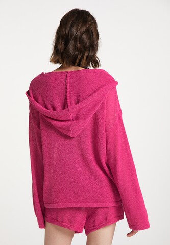 IZIA Pullover in Pink