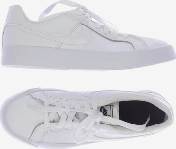 NIKE Sneakers & Trainers in 37,5 in White: front