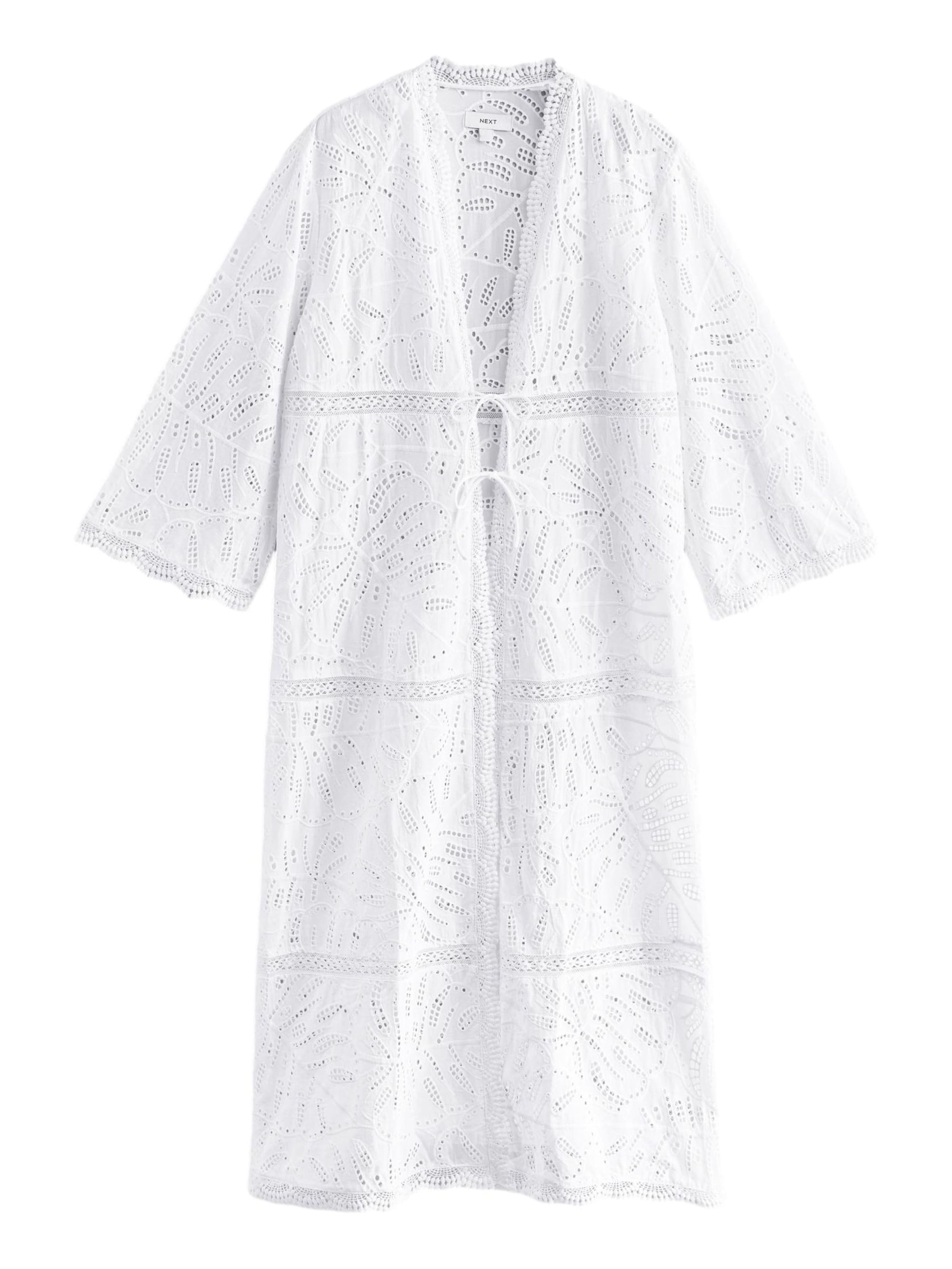 Halat pentru dimineață de la Next pe alb: față