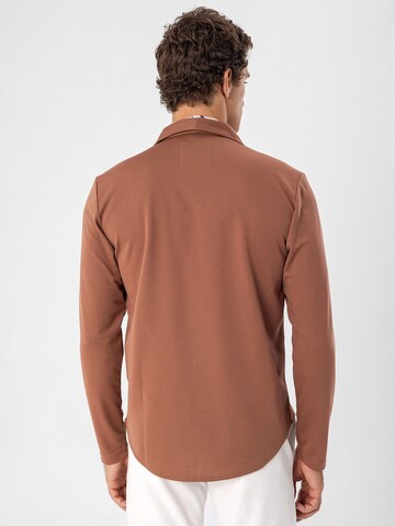 Antioch Between-season jacket in Brown