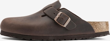 BIRKENSTOCK Pantolette 'Boston' in Braun: Vorderseite