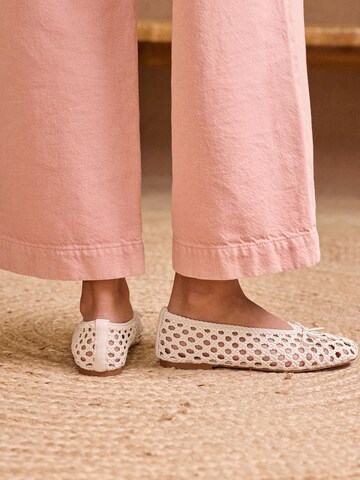 love & roses - Bailarina en beige