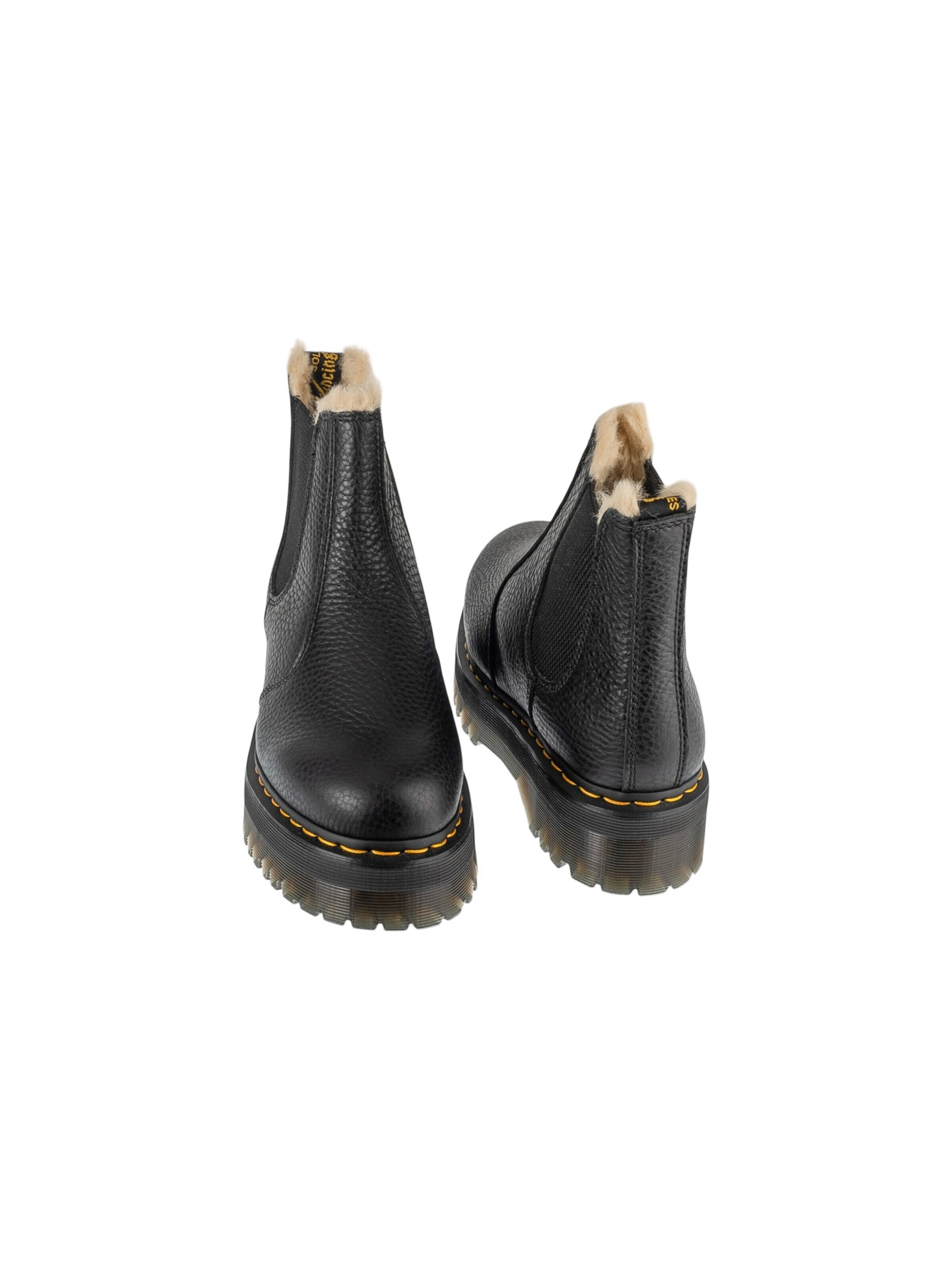 Dr. Martens Chelsea boots '2976 Quad Fur Lined' in Zwart