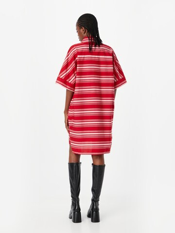 UNITED COLORS OF BENETTON Košeľové šaty - Červená