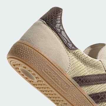 Sneaker bassa 'Handball Spezial' di ADIDAS ORIGINALS in giallo
