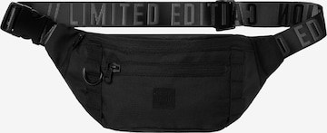 CAMP DAVID Fanny Pack in Black: front