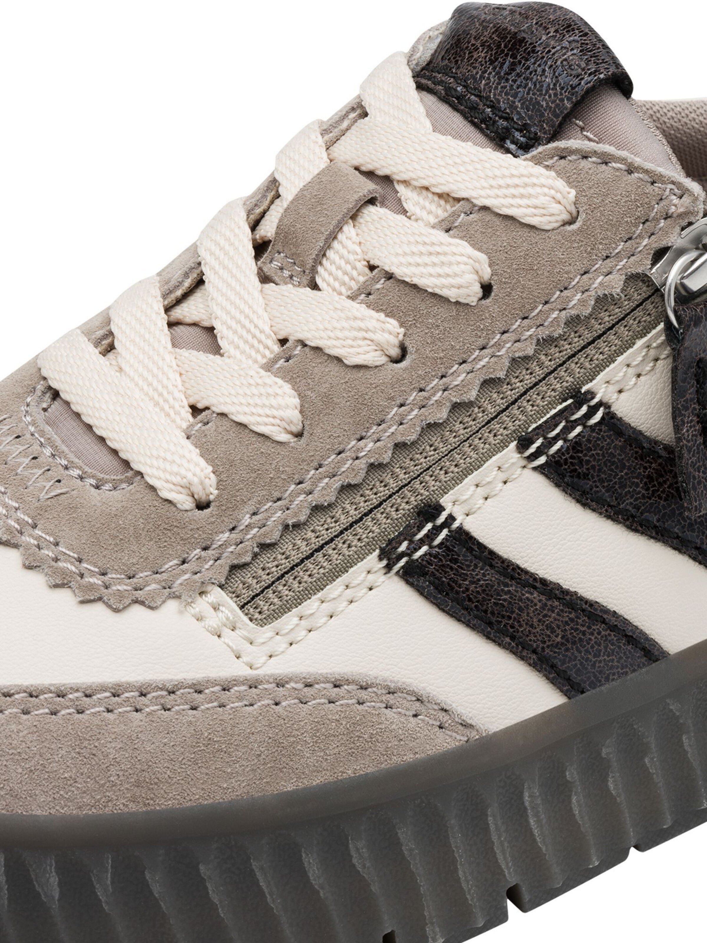 Baskets basses Tamaris en gris
