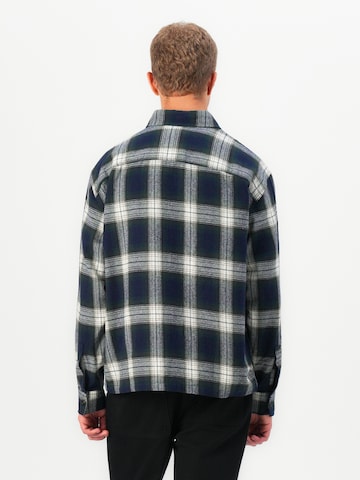 GAP Средняя посадка Рубашка в Зеленый