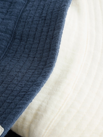 Chapeau Next en bleu