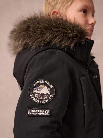 Superdry Overgangsjakke i sort
