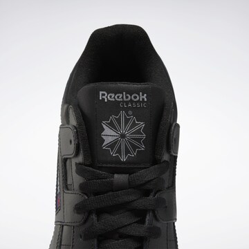 Sneaker bassa 'Workout Plus' di Reebok in nero
