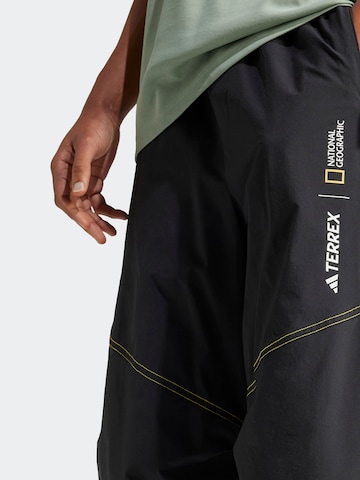 ADIDAS TERREX Loosefit Outdoorbroek 'National Geographic' in Zwart