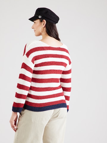 ONLY Carmakoma Sweter w kolorze czerwony