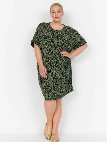 Wasabi Concept Kleid 'Melina' in Grün: Vorderseite