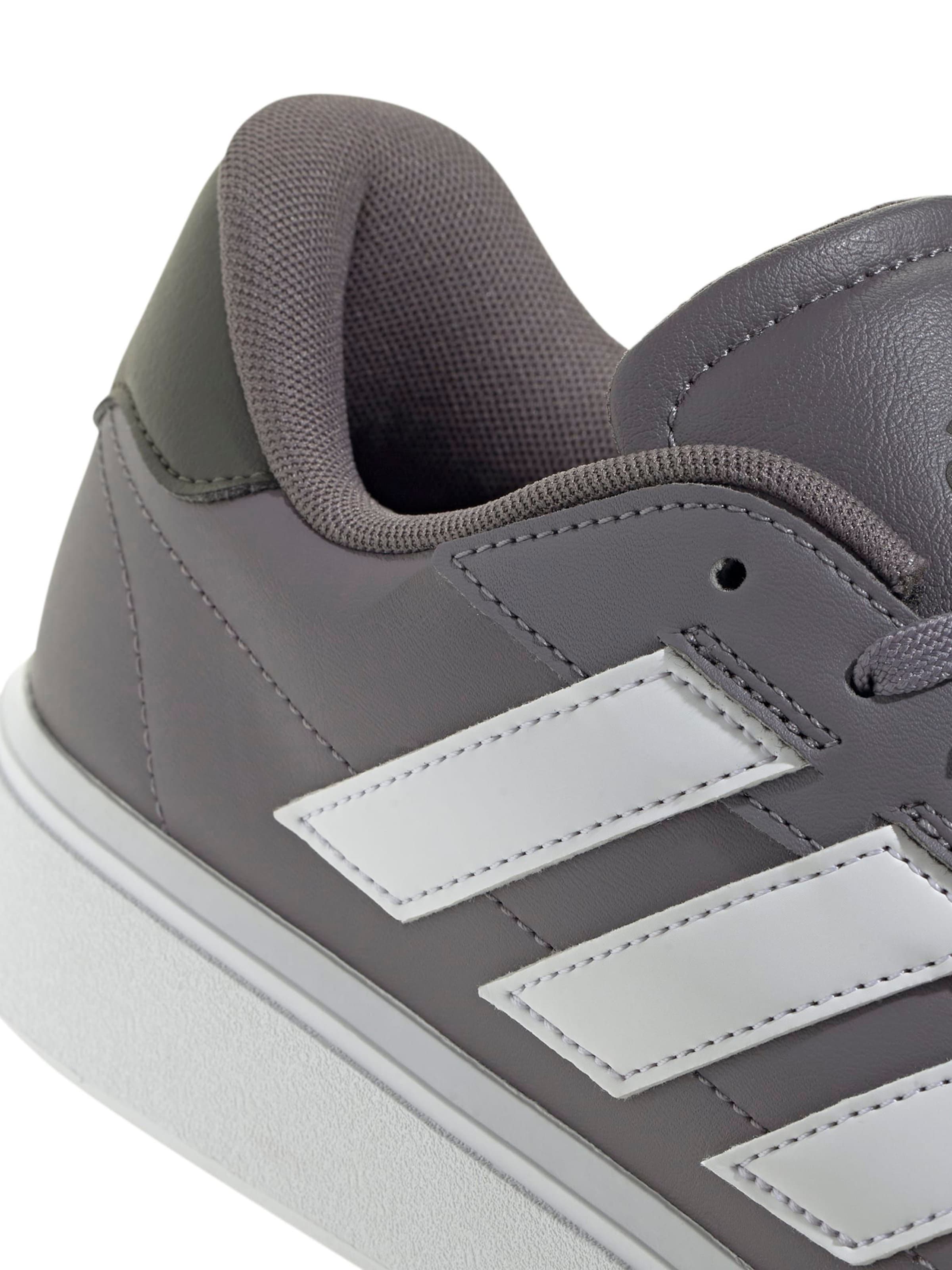 ADIDAS SPORTSWEAR - Sapatilhas baixas 'COURTBLOCK' em cinzento