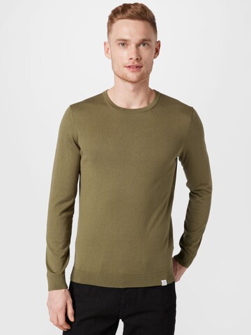 Pull-over NOWADAYS en vert : devant