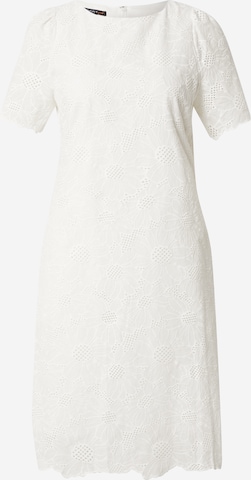 APART Summer Dress in White: front