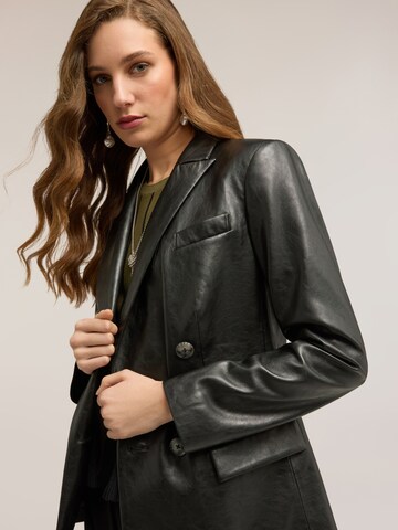 MOTIVI - Blazer en negro