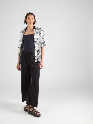 BILLABONG Широкий Штаны 'BEACH SPIRIT' в Черный
