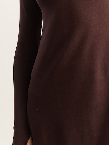 Bianco Lucci Dress in Brown