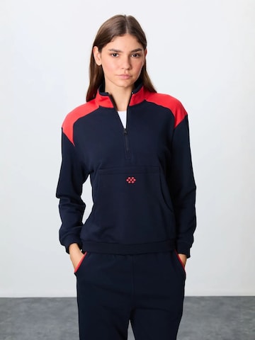 Completo per l'allenamento 'Aktive Sets' di Tommy Life in colori misti