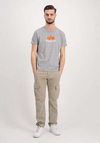 T-Shirt ALPHA INDUSTRIES en gris