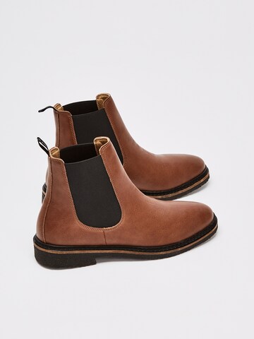 NINE TO FIVE Chelsea Boots 'Luka' in Brown