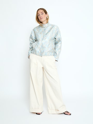 minus - Chaqueta de entretiempo 'Lindsey' en azul