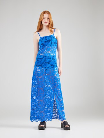 Robe 'GILLIA' Noisy may en bleu : devant