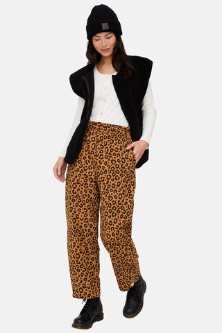 Turtledove London Regular Hose in Braun